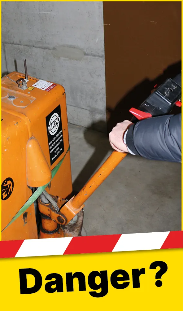 Maschinen_Defekte_Ameise_FR1