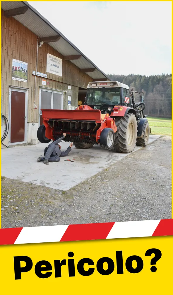 Maschinen_Angehobene_Anbaugeraete_IT1