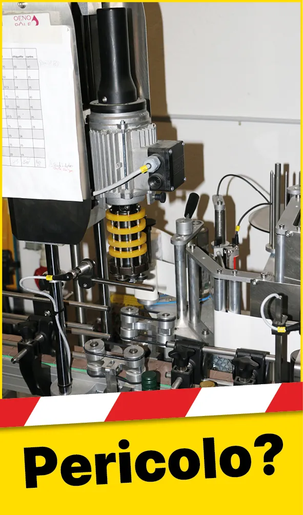 Maschinen_ungeschuetzte_Maschinenteile_Crimpmaschine_IT1